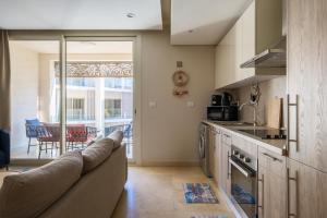 Mangroovy 1BR + Sofa bed • Pool & Beach Access