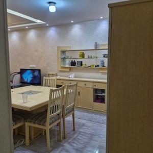 Fully furnished room with sharing apartment facilities