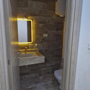 Fully furnished room with sharing apartment facilities