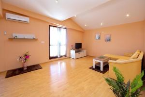 Two-Bedroom Apartment with Terrace room in Apartments with a parking space Bibinje Zadar - 5800