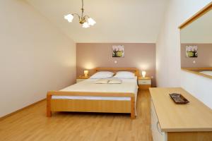 Apartments with parking space Bibinje, Zadar - 5800