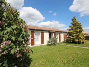 Maison rénovée avec jardin clos, 3 chambres, wifi, vélos, proche Réserve du Marais Poitevin - FR-1-426-403