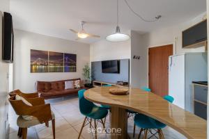 Aptos em Condo. com Piscina em Floripa - GVM