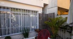 Linda casa ao lado do parque