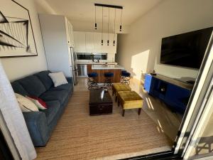 Coastal Chic at Misiones Arch & Sea View