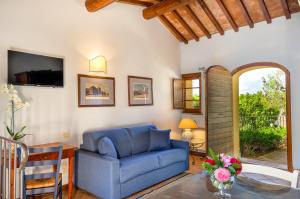 Two-Bedroom Apartment (5 Adults) room in Borgo Mandoleto - Country Resort & Spa