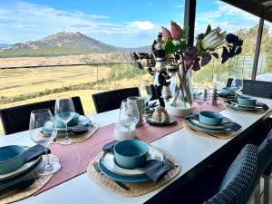 Sherwood Loves Tasmania