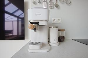 The happy view - penthouse met 2 terrassen op de zeedijk