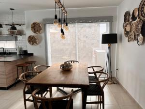 Hermosa casa con alberca privada en Almarena