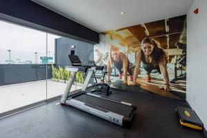 BSR Romantic Escape Flat w Rooftop Pool