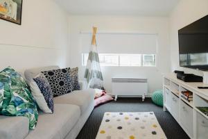 Clifftop Cottage at The Portsea Camp