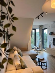 Dorin Kutak, Green Hills Divčibare