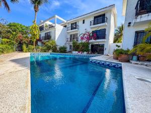 2 studios wterrace & pool in Cancún