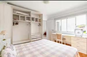 Departamento muy Luminoso