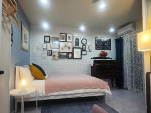 弘大独栋豪华大房间一楼 机场地铁直达 3分钟步行地铁站 Hongdae, Airport Express,metro 3min,Big partyhouse 1st floor