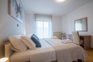 Villa Ritoša, a beautiful pool villa surrounded by greenery