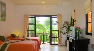 Khaolak Palm Hill Resort