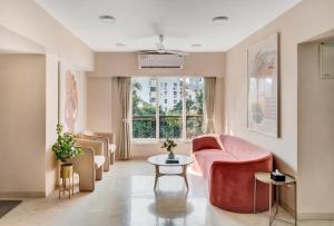 Tao Private 3BHK in Bandra