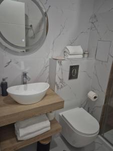 Verano Deluxe Studios