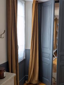 B&B / Chambres d'hotes La Maison d-Arlette - Maison d-Hote et Gite au coeur de l-Isere a 10 mn de Voiron, capitale de la Chartreuse, et du Lac de Paladru : photos des chambres