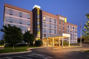 Home2 Suites by Hilton Roseville Minneapolis