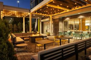 Home2 Suites by Hilton Roseville Minneapolis