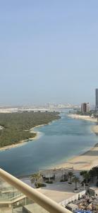 Holiday Sweet Mangrove Place, Reem island, Abu Dhabi