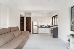 Athena 2BHK Khar W by The Bombay Home Company