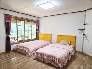 Inje Gombaeryeong Evergreen Pension