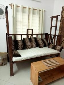 Mavericks Convenient 2 BR in Dianis CBD