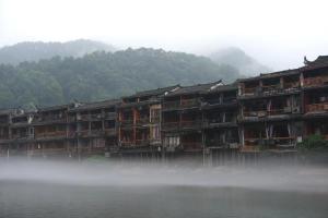 펑황 Fenghuang Ancient Town Persimmon Courtyard B&B 싱글룸 로비