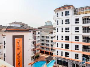 Appartement cosy avec vue piscine a Phra Tamnak