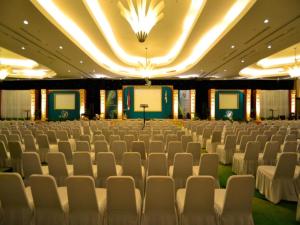 IPB Convention Hotel Botani Square
