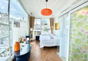 Cherry Blossom Bui Vien