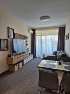 Lazuren Bryag Lux suite