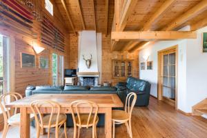 Aeolus MOUNTAIN & QUIET chalet 12 pers by Alpvision Résidences