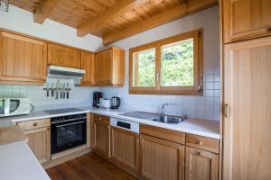 Aeolus MOUNTAIN & QUIET chalet 12 pers by Alpvision Résidences