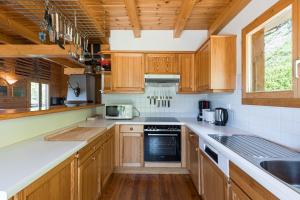 Aeolus MOUNTAIN & QUIET chalet 12 pers by Alpvision Résidences