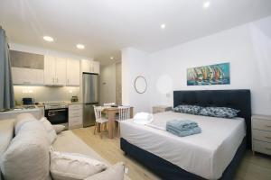 Myrina Retreat - Aegean