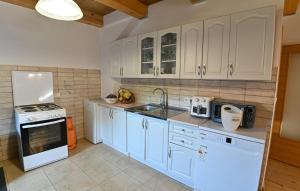 Kuca za odmor Sljivik Stari by Villas Guide