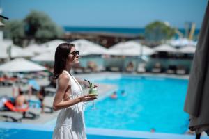 Alezzi Infinity Aparthotel & Spa