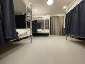 蓝天旅馆 Blue sky hotel ฟ้า เกสต์ เฮ้าส์