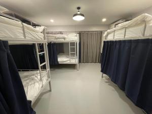 蓝天旅馆 Blue sky hotel ฟ้า เกสต์ เฮ้าส์