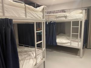 蓝天旅馆 Blue sky hotel ฟ้า เกสต์ เฮ้าส์