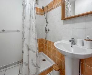 Maisons de vacances Maison avec terrasse, jardin a 20mn Montpellier : photos des chambres