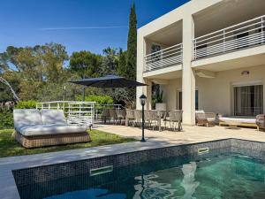 Cannes Villa Sarah - Luxury Villa in Mougins