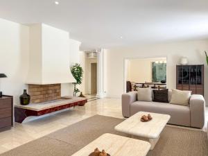 Villas Cannes Villa Sarah - Luxury Villa in Mougins : photos des chambres