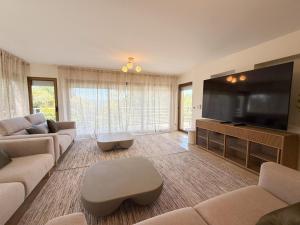 Villas Cannes Villa Sarah - Luxury Villa in Mougins : photos des chambres