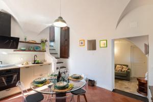 GuestHost - La Dimora dei Capitani