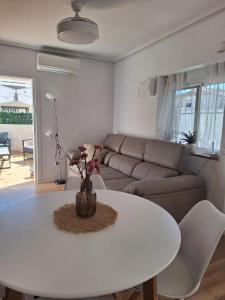 Mysigt boende endast 200m till Stranden